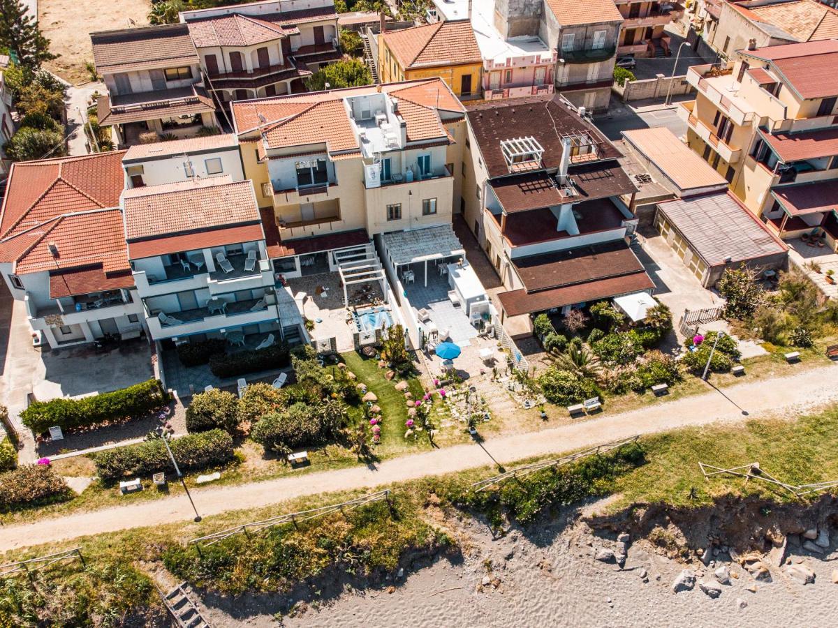 B&B Stella Marina Capo dʼOrlando Kültér fotó